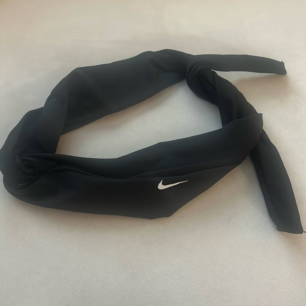 Nike Black Swoosh Head Band